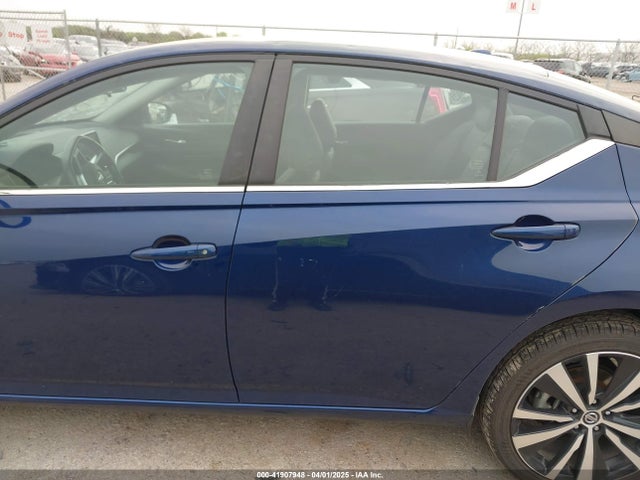 Nissan Altima Sr Intelligent Awd 2022 1N4BL4CW5NN308921 Image 14