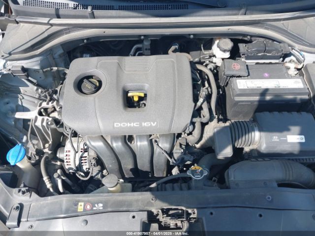 5NPD84LF3HH157568 Hyundai ELANTRA SE