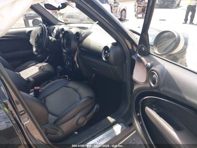 2016 MINI COUNTRYMAN WMWZC5C58GWU21536 Photo 4
