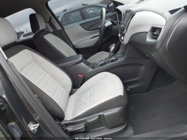 3GNAXSEVXNS207129 Chevrolet Equinox Awd Ls