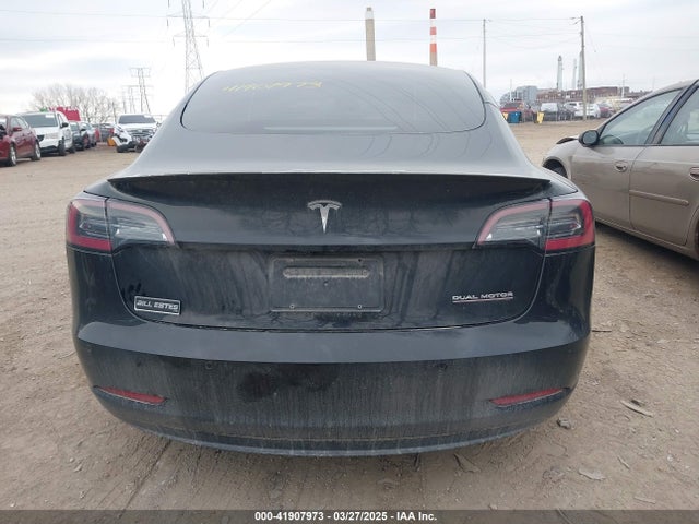 5YJ3E1EC5MF030822 Tesla Model 3 Performance Dual Motor All-wheel Drive