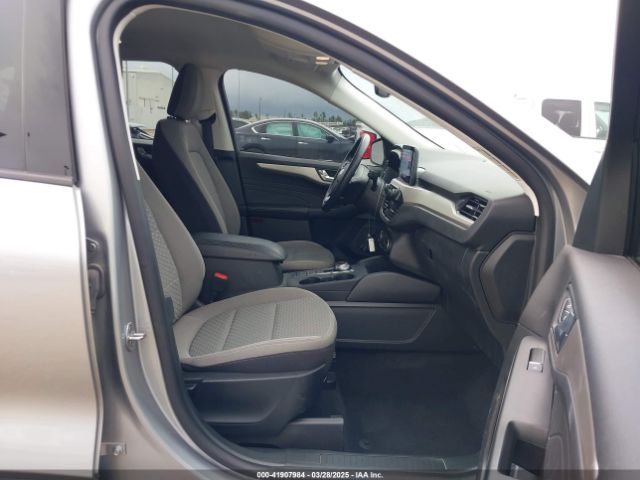 1FMCU0G62MUA62778 Ford ESCAPE SE