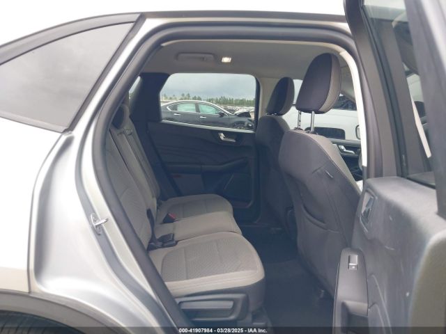 1FMCU0G62MUA62778 Ford ESCAPE SE