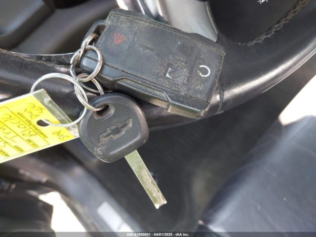 3GCUKREC4HG310842 Chevrolet Silverado 1500 2lt