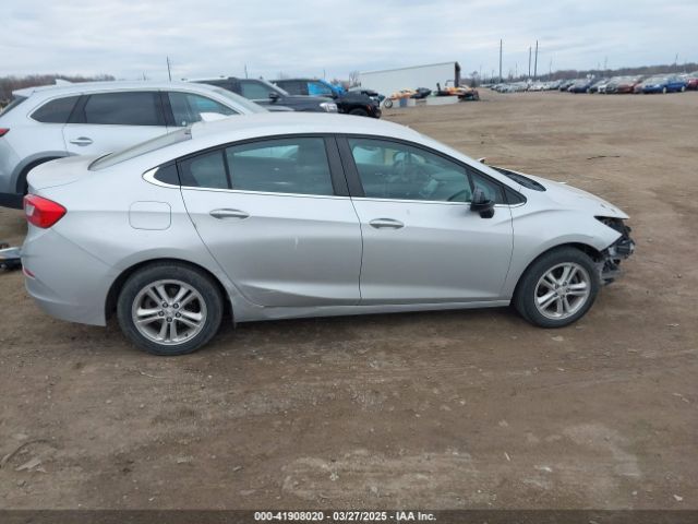 1G1BE5SM0H7268937 Chevrolet Cruze Lt Auto