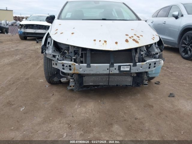 1G1BE5SM0H7268937 Chevrolet Cruze Lt Auto