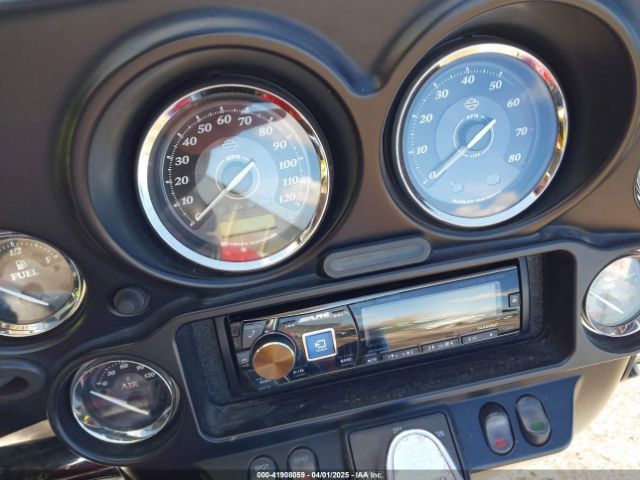 2013 HARLEY-DAVIDSON FLHTK 1HD1KEM17DB660866 Photo 6