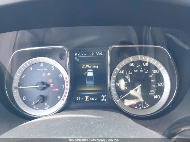 1N6AA1E51HN503222 Nissan Titan Sl
