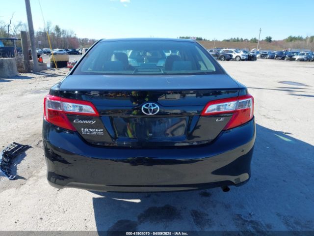 4T4BF1FK9ER442721 Toyota CAMRY LE