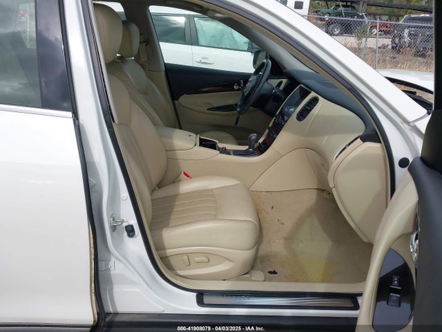 JN1BJ0RR3HM414856 Infiniti QX50