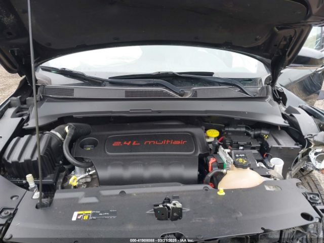 3C4NJDCB1JT341189 Jeep Compass Limited 4x4