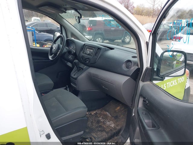 3N6CM0KNXFK727784 Nissan Nv200 S