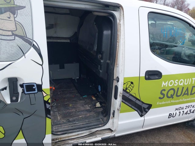 3N6CM0KNXFK727784 Nissan Nv200 S