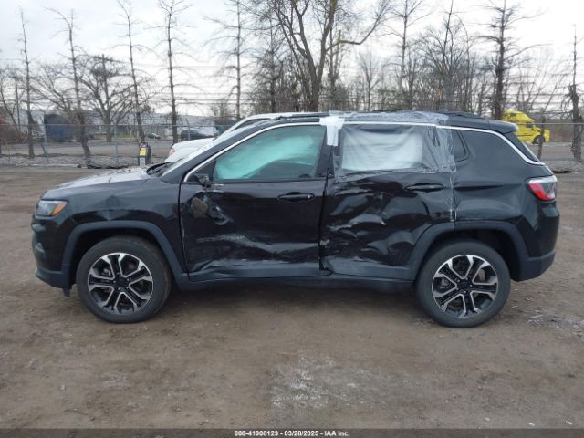 3C4NJDCBXNT196157 Jeep Compass Limited 4x4