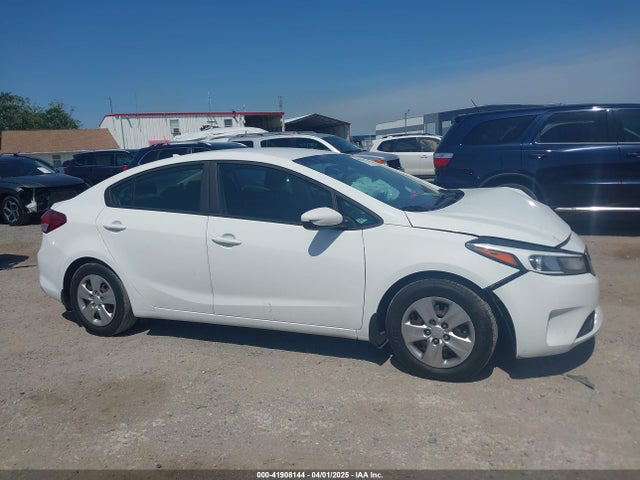 3KPFK4A75HE091714 KIA FORTE LX
