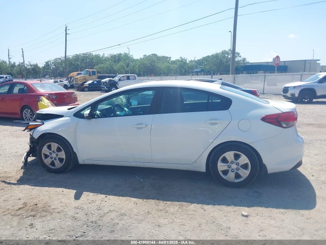3KPFK4A75HE091714 KIA FORTE LX