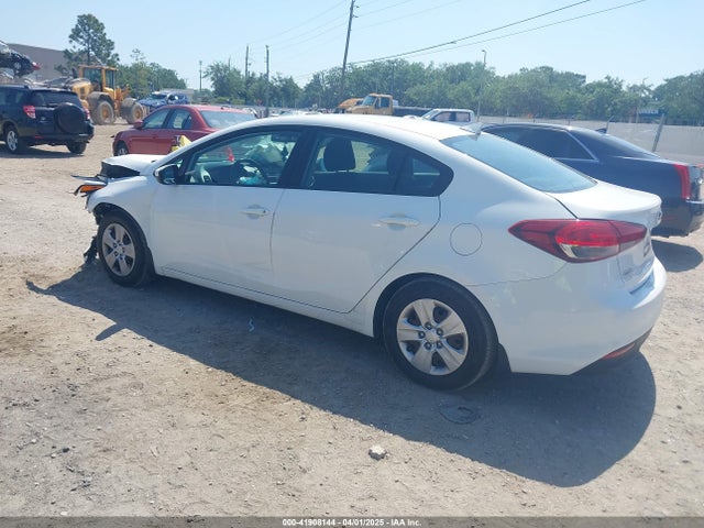 3KPFK4A75HE091714 KIA FORTE LX