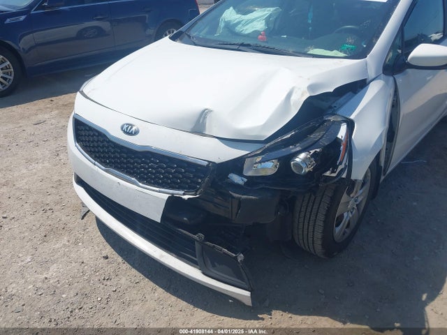 3KPFK4A75HE091714 KIA FORTE LX