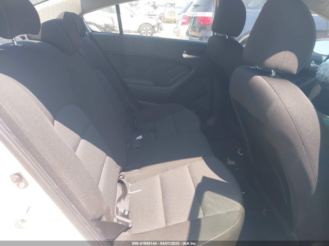 3KPFK4A75HE091714 KIA FORTE LX