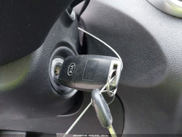 5XYPG4A36GG172029 KIA Sorento 2.4l L