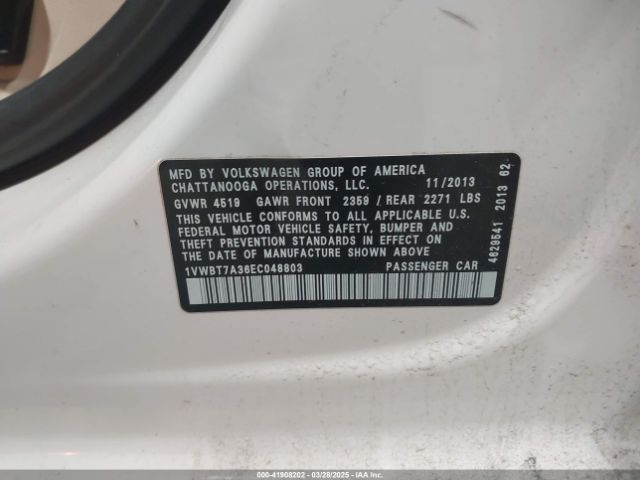 1VWBT7A36EC048803 Volkswagen Passat 1.8t Se