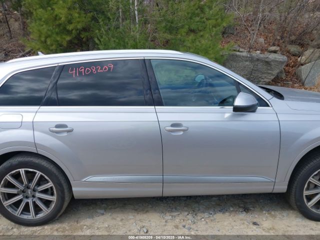 WA1VAAF7XJD046839 Audi Q7 3.0t Premium