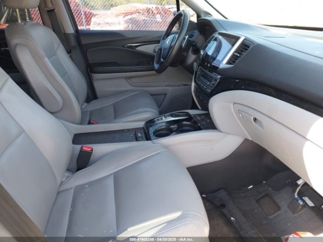 5FNYF6H92GB073650 Honda Pilot Touring