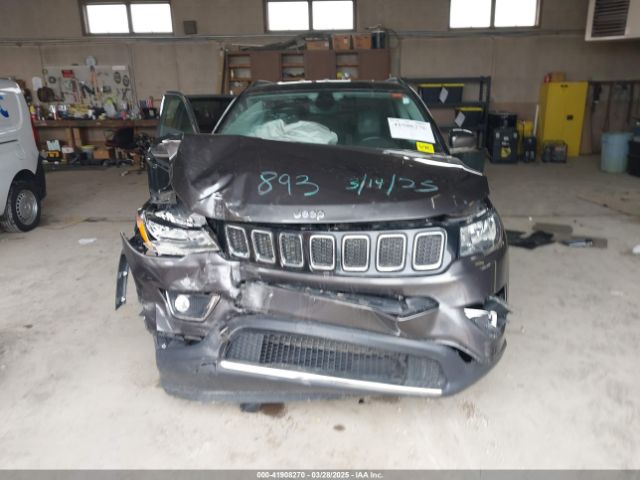 3C4NJDCB1KT787554 Jeep Compass Limited 4x4