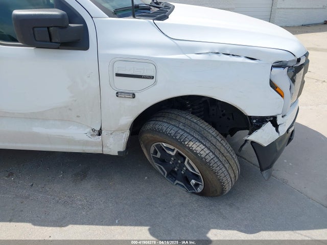 1FTVW1EL2PWG18764 Ford F-150 Lightning Pro