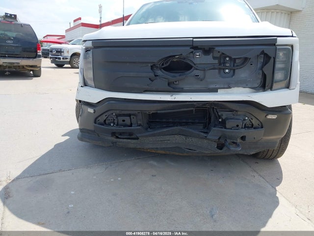 1FTVW1EL2PWG18764 Ford F-150 Lightning Pro