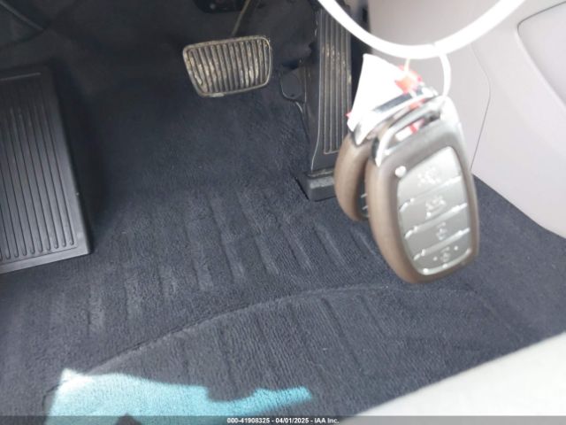 KM8J33A24JU727547 Hyundai Tucson Value