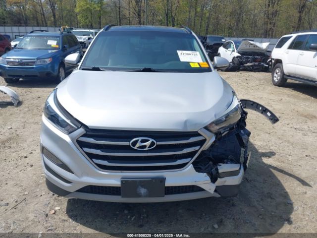 KM8J33A24JU727547 Hyundai Tucson Value