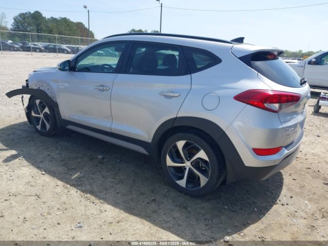 KM8J33A24JU727547 Hyundai Tucson Value