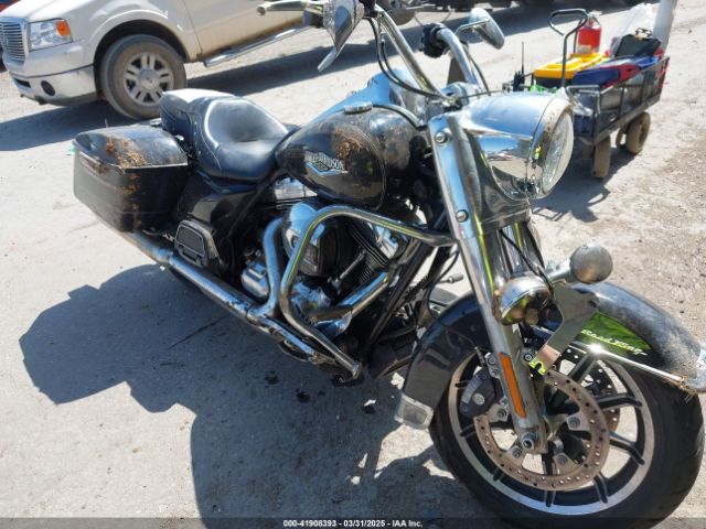 2016 HARLEY-DAVIDSON FLHR 1HD1FBM1XGB658715