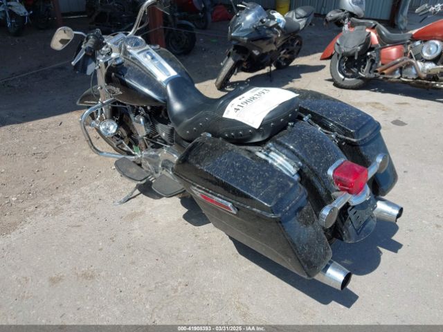 2016 HARLEY-DAVIDSON FLHR 1HD1FBM1XGB658715 Photo 2