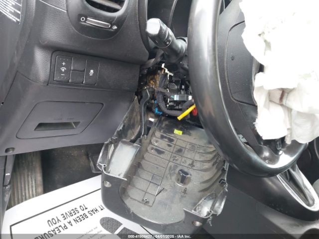 KNDJN2A26K7020815 KIA Soul