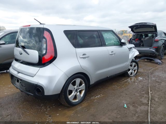 KNDJN2A26K7020815 KIA Soul