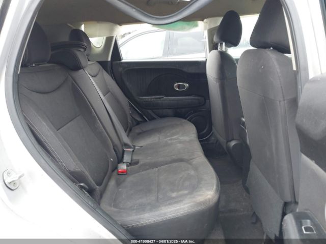 KNDJN2A26K7020815 KIA Soul