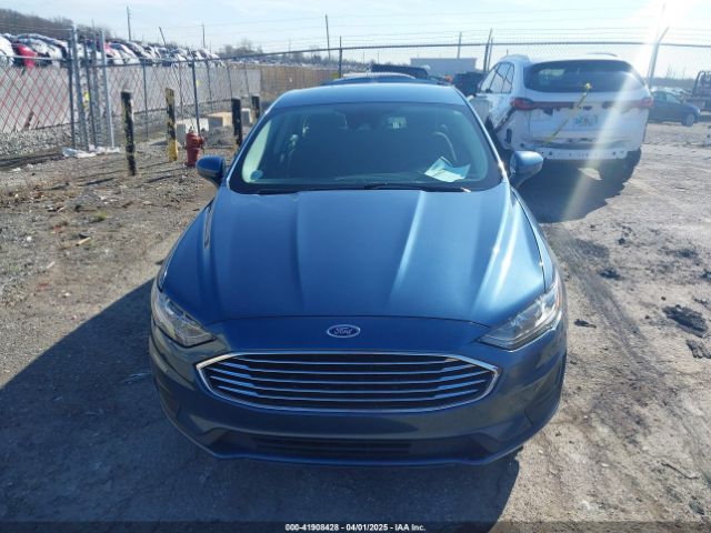 3FA6P0LU8KR131951 Ford Fusion Hybrid Se