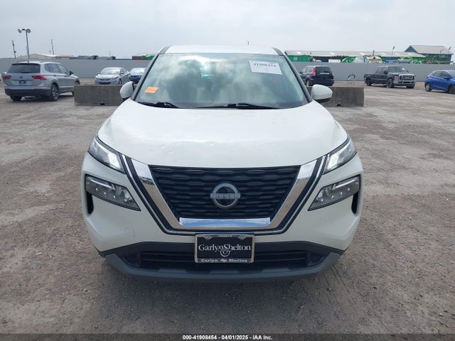 JN8BT3BA7PW422205 Nissan Rogue Sv Fwd