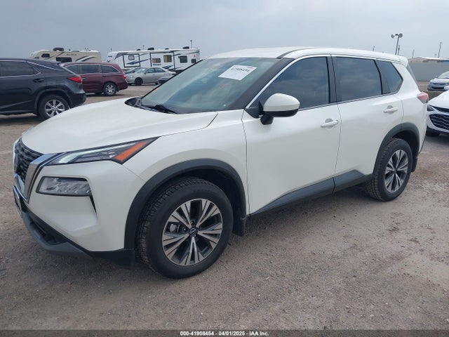 JN8BT3BA7PW422205 Nissan Rogue Sv Fwd