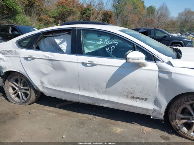 3FA6P0RU9KR126815 Ford Fusion Hybrid Titanium