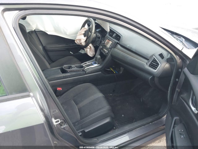 19XFC2F60KE018100 Honda Civic Lx