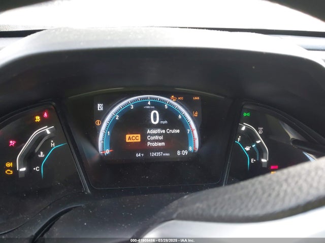 19XFC2F60KE018100 Honda Civic Lx