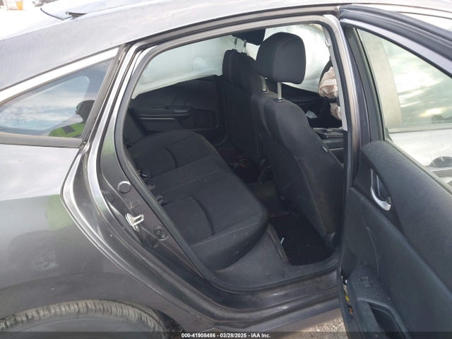 19XFC2F60KE018100 Honda Civic Lx