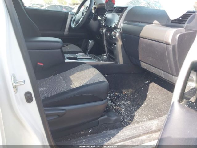 JTEMU5JR0P6128872 Toyota 4RUNNER SR5