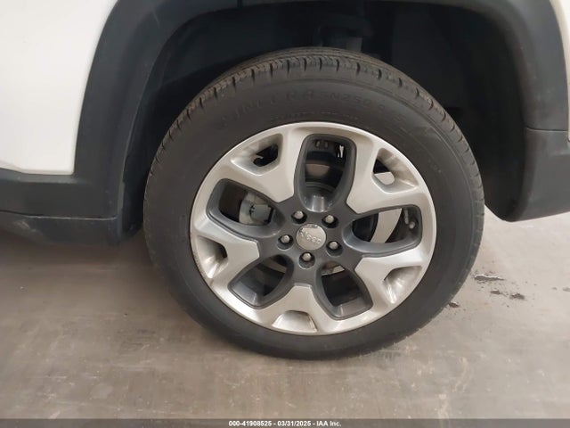 3C4NJDCB1KT620546 Jeep Compass Limited 4x4