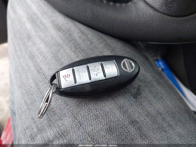 3N1AB7AP6HY354483 Nissan SENTRA SV