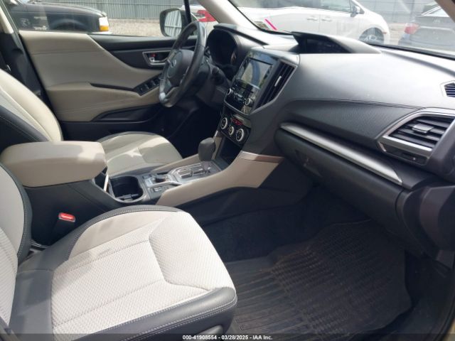 JF2SKAJC9LH510615 Subaru Forester Premium