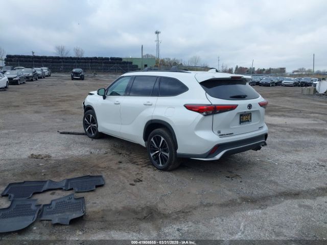 5TDJZRBH9NS184490 Toyota Highlander Xse